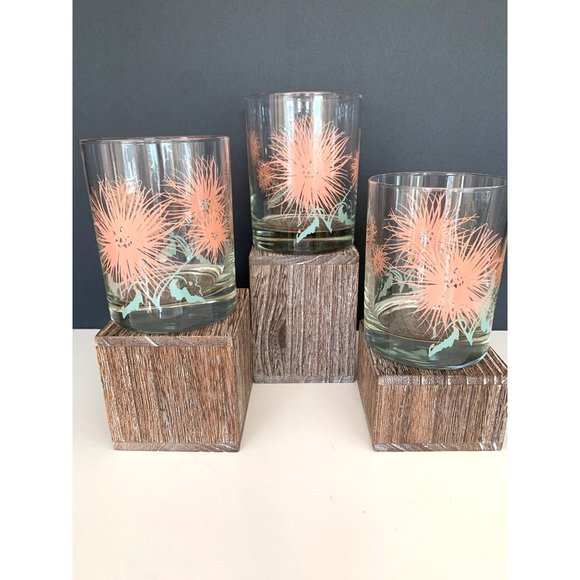 Floral Patterned Lowball Scotch Glasses. - Picture 1 of 6